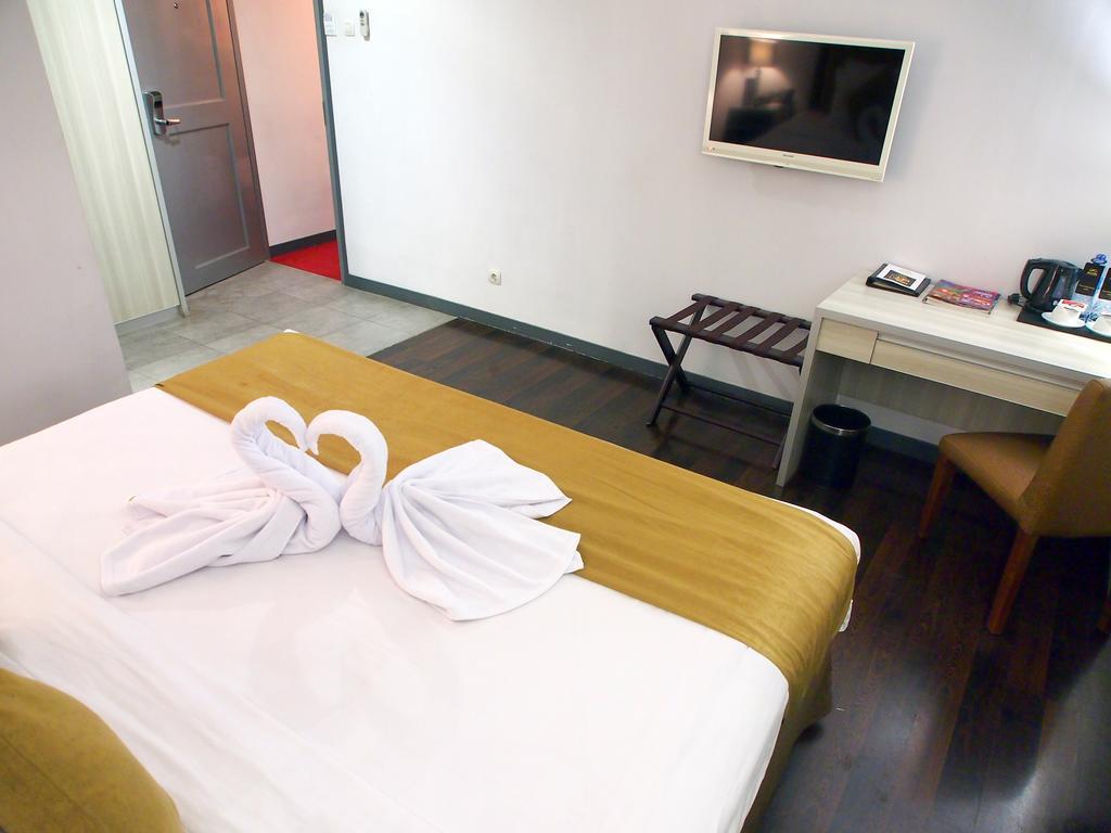 Maven Fatmawati Hotel Jakarta Bilik gambar