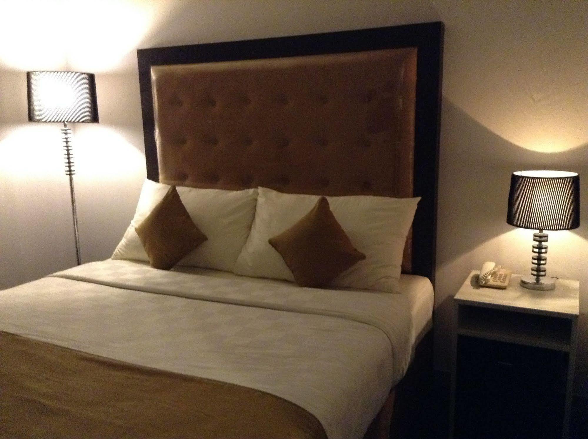 Maven Fatmawati Hotel Jakarta Luaran gambar